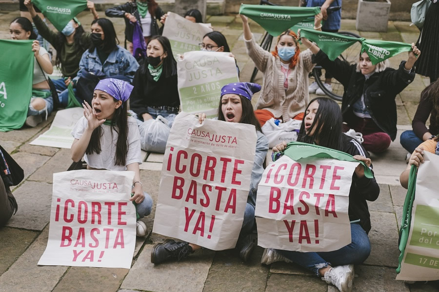 Las seis barreras del aborto legal en Colombia