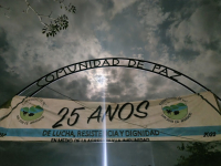 Luchar con la vida por la vida: Comunidad de Paz de San José de Apartadó