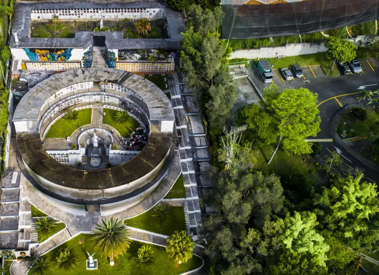 Foto aérea del Cementerio de La América