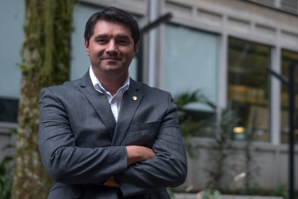 Francisco Vargas Bonilla, vicerrector administrativo