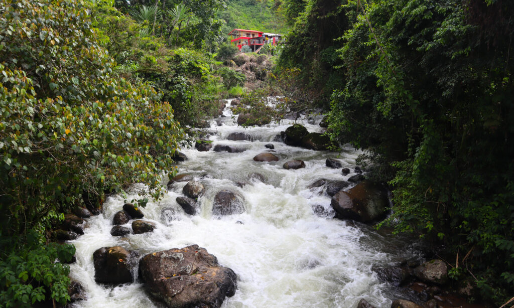 La minería no calma la sed. Foto: Valeria Londoño Morales.